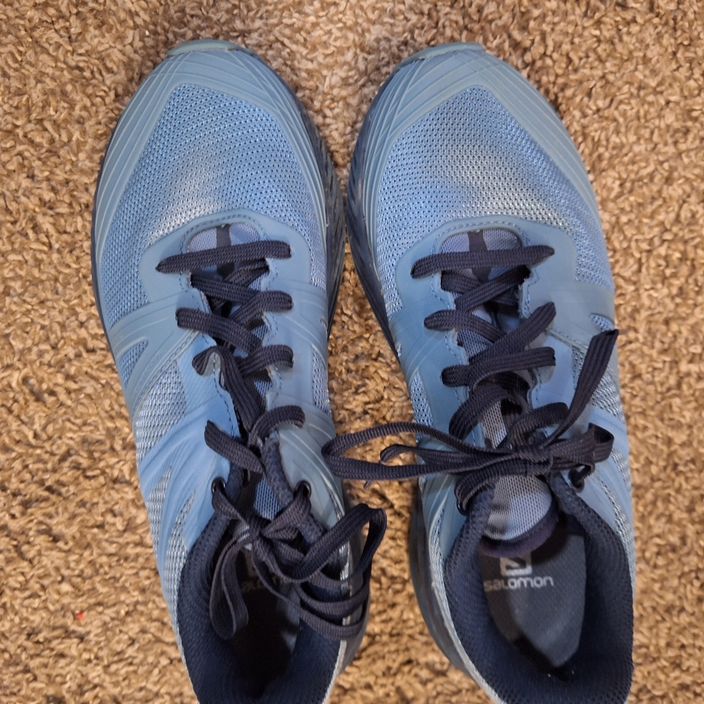 Salomon Women's Blue and Gray Athletic Shoes